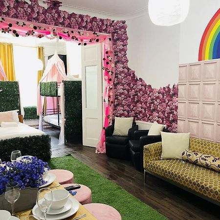 Seafront Party Houses For Hens, Stags & Groups Brighton Стая снимка