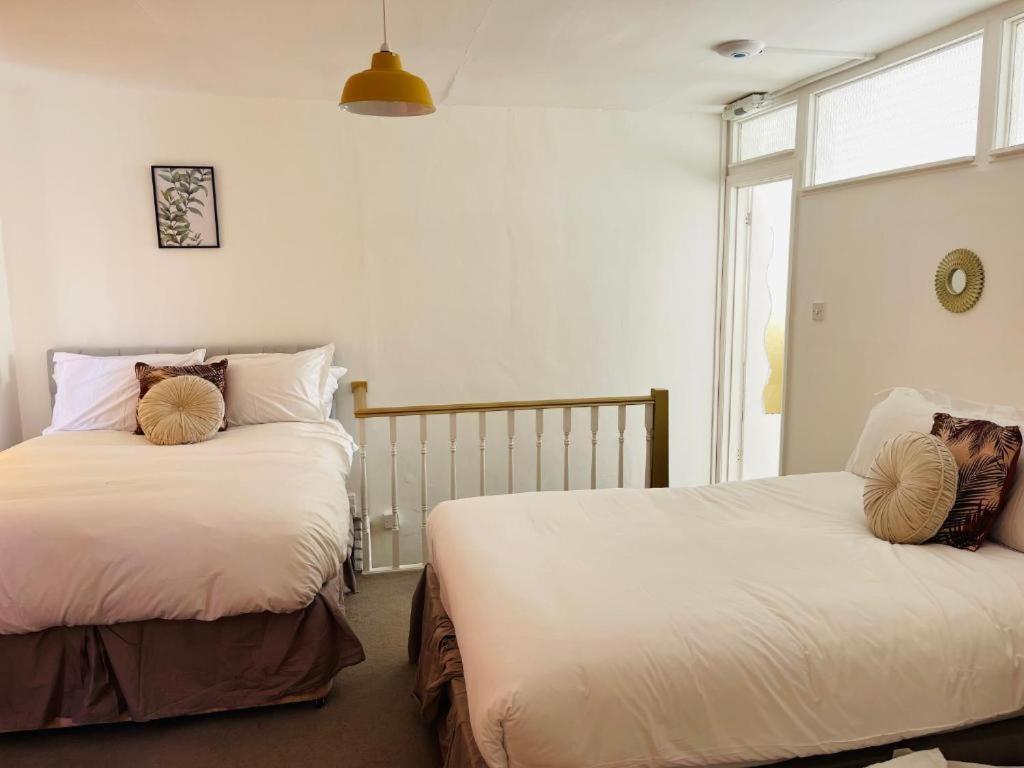 Seafront Party Houses For Hens, Stags & Groups Brighton Стая снимка